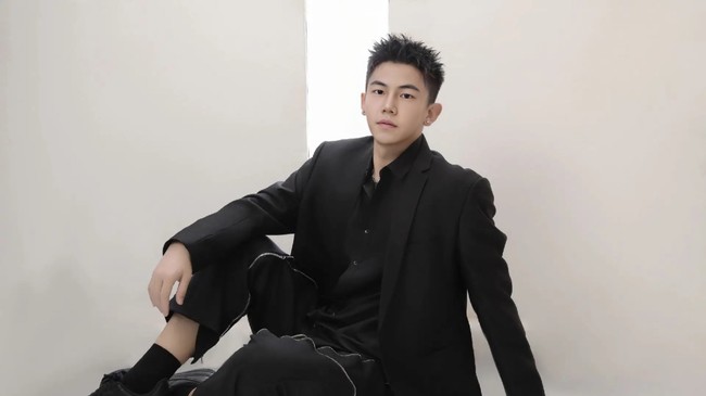 春来夏往 秋收冬藏