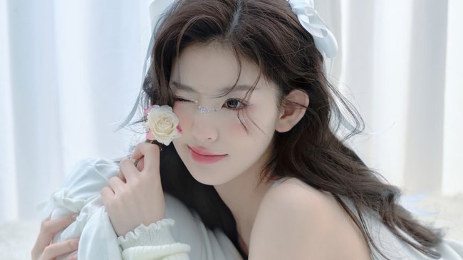 兄弟们我女装好看吗
