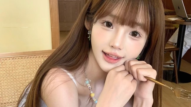 【蓝莓】孤单无助的小女孩~