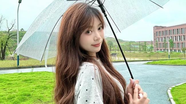 欢迎来到不见花海12的直播间