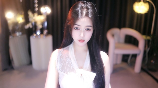 銀寳兒星秀直播_銀寳兒視頻直播 - 虎牙直播