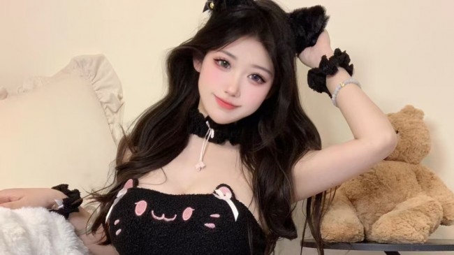 仙女电竞12厅/新厅好白呀！~