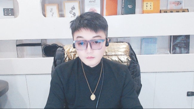 谁也带不走的男人 *《冬弟》