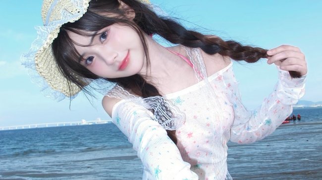 隔着屏幕奔赴的浪漫，先在心里预定好