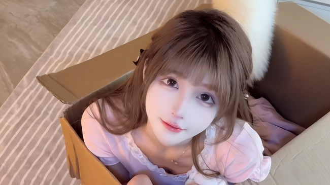 【视频厅】真男人从不趴门口~招主持啊！！