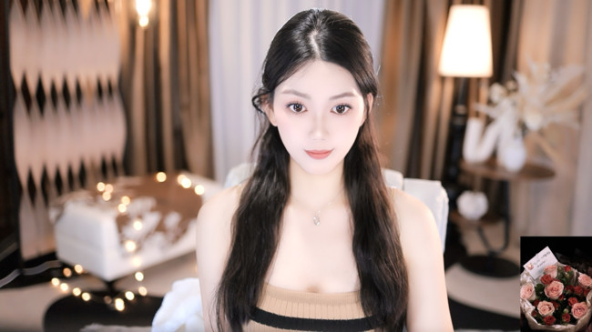 Ck-藝涵星秀直播_Ck-藝涵視頻直播 - 虎牙直播