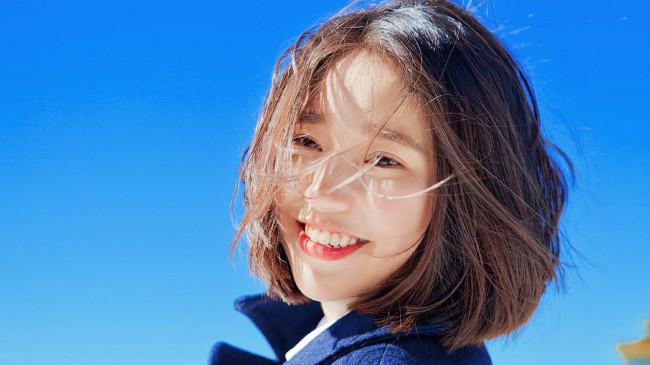 虎牙-my,哎呦佳佳-【钢琴】都跨年了还不来吗-开车了