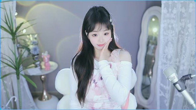 🎀静静不哭【欧皇降临】