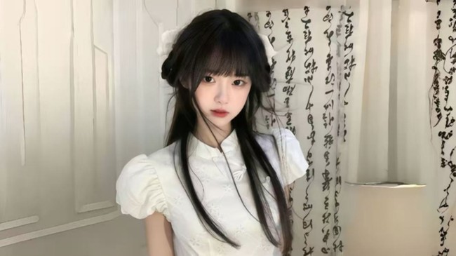 宝宝 今天超白的  