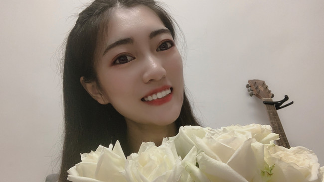 璀璨丶蘭花顏值直播_璀璨丶蘭花視頻直播 - 虎牙直播
