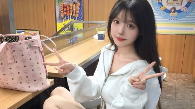 Mz鴨梨顏值直播_Mz鴨梨視頻直播 - 虎牙直播