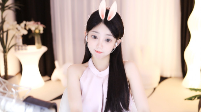 偷猪美少女