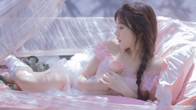 好热 需要哥哥给降降温~