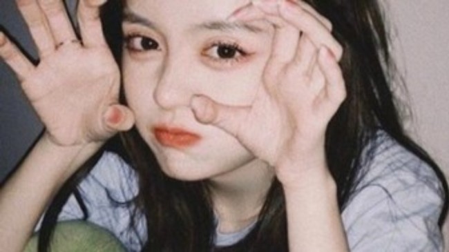 心事全写在脸上