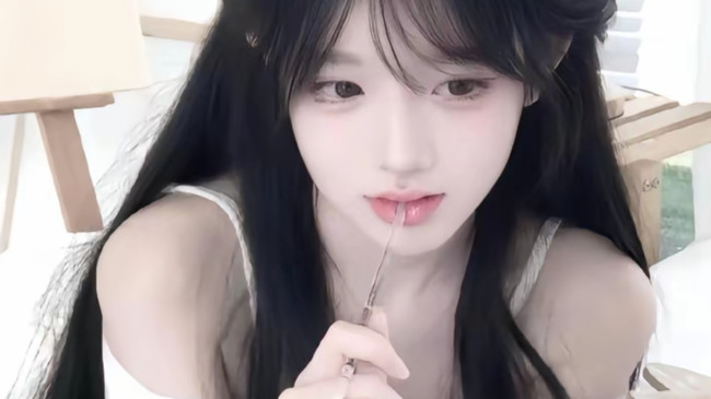 哥哥看我，我家有矿....泉水瓶子