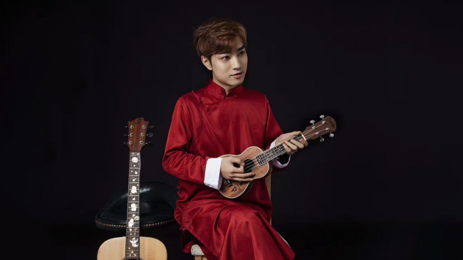 等一个人，满眼都是你