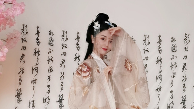 是你的唐唐吖丶顏值直播_是你的唐唐吖丶視頻直播 - 虎牙直播