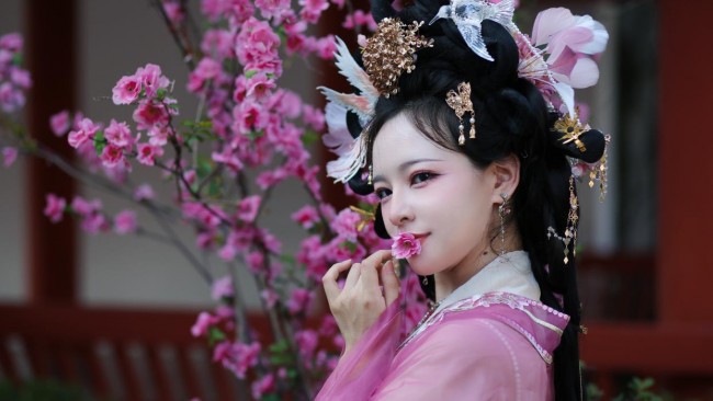 某网红即将被迫下播